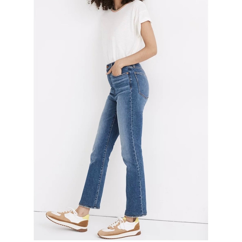 Madewell Jeans 24 Slim Demi-Boot Jeans Northhaven Wash Raw Hem MB446 Petite 24P